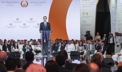 Jared Kushner durante la sesión de apertura del taller 'Peace to Prosperity' en Manama, Bahrein, el pasado 25 de junio. 