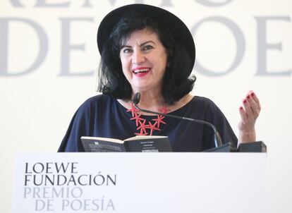 La poeta, traductora, profesora y escritora Aurora Luque.