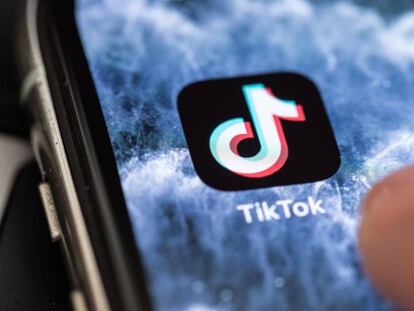 Fotografía de archivo fechada el 7 de julio de 2020 que muestra un detalle de la aplicación TikTok en un teléfono.