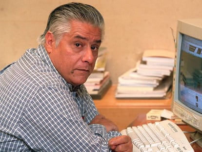 El periodista Miguel &Aacute;ngel Bastenier, en marzo de 2003.