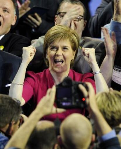 Sturgeon, en la noche electoral en Glasgow.