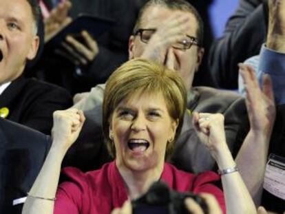 Sturgeon, en la noche electoral en Glasgow.