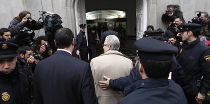 El juez Baltasar Garzón entra al Tribunal Supremo.