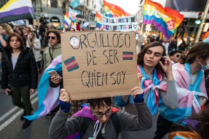 Manifestación en marzo de 2025 por el día de la visibilidad trans, en Madrid.