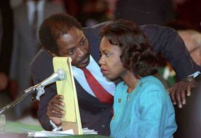 Anita Hill during en su declaración ante el Comité Judicial del Senado, el 11 de octubre de 1991.