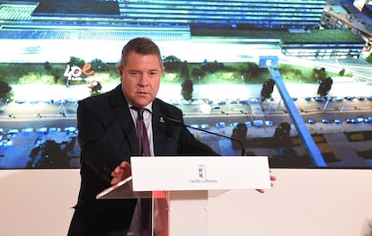 El presidente de Castilla-La Mancha, Emiliano García-Page, durante un acto en Albacete celebrado este martes en el que se ha abordado el desarrollo del Plan Especial Ferroviario.