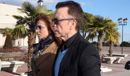 Ortega Cano, con su pareja Ana María Aldón.