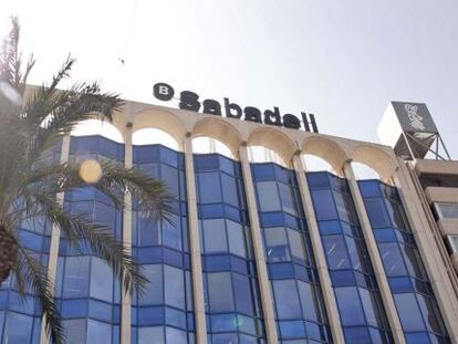Oficina del Banco Sabadell en Alicante.