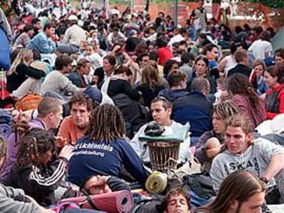 Asistentes al festival U-Zona Reggae, el viernes por la tarde.