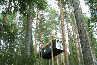 La Cabina goza de un lugar privilegiado desde el que se pueden apreciar unas impresionantes vistas al Río Lula.