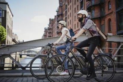 La empresa vende bicicletas de paseo, plegables y triciclos el&eacute;ctricos. 