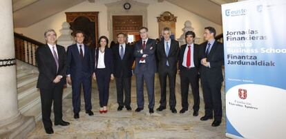 Participantes en la II Jornadas Financieras Deusto Bussiness School. 