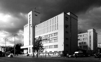 Uno de los edificios constructivistas de la ciudad de los Chequista, en Ekaterimburgo.