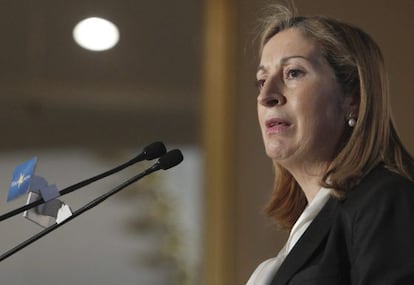 La ministra de Fomento, Ana Pastor.