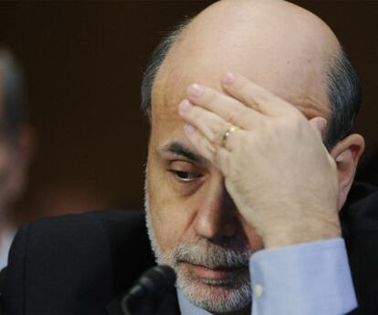 El presidente de la Reserva Federal, Ben Bernanke, durante una  comparecencia en el Senado.