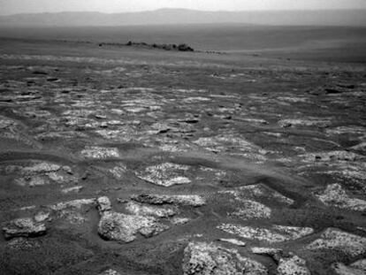 Panorama del planeta rojo fotografiado por el robot <i>Opportunity</i> antes de llegar al cráter Endeavour.