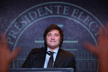 Javier Milei celebraba el domingo su victoria en las presidenciales de Argentina.
