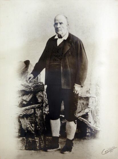 Victorino Fabra Gil, conocido como el &#039;abuelo Pantorrilles&#039;, se aline&oacute; con O&#039;Donnell, pero luego llev&oacute; a sus seguidores hasta el Partido Conservador. Fue presidente de la Diputaci&oacute;n de Castell&oacute;n durante varias legislaturas entre 1874 y 1892.