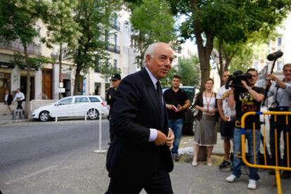 Francisco González, a su entrada al Tribunal Supremo.