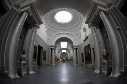 El Museo del Prado vacío por la pandemia.