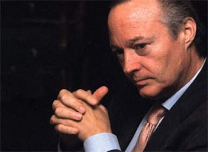 Josep Piqué, ministro de Ciencia y Tecnología, durante la entrevista.