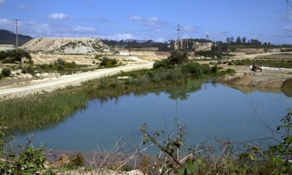 Terrenos de Salvaterra donde se promueve el pol&iacute;gono de la Plisan.