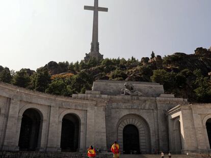 Entrada a la basílica del Valle de los Caídos.