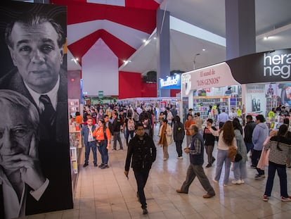 Actividades de la 27 Feria del Libro en Lima, Perú.