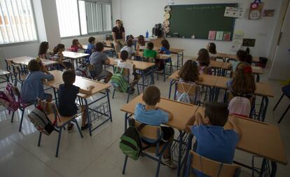 Aula de un colegio de Sevilla al inicio de este curso escolar.