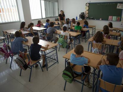 Aula de un colegio de Sevilla al inicio de este curso escolar.