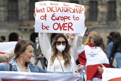 Protesta contra Lukashenko en Amsterdam.