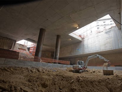 Obras del vestíbulo de la estación de tren de Sol.