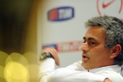 Mourinho, durante la rueda de prensa previa a la final de la Copa de Italia.