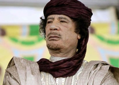 Muamar al Kadafi em outubro de 2009.