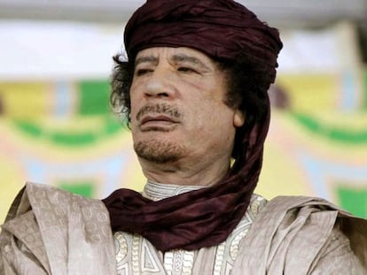 Muamar al Kadafi em outubro de 2009.