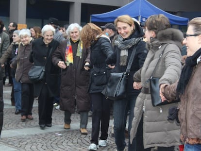 Sin Berlusconi, pero aún indignadas