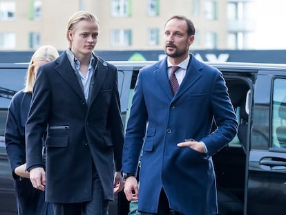 Marius Borg Høiby y Hakoon de Noruega
