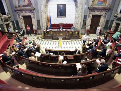 Imagen del pleno ordinario de mayo celebrado en el Ayuntamiento de València.