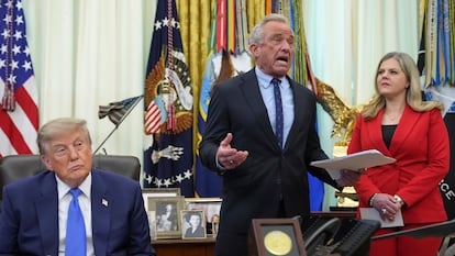 Trump recupera su cruzada contra las vacunas y exige reducir las dosis para los niños