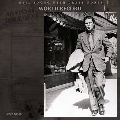 Portada del disco 'World Record', de Neil Young