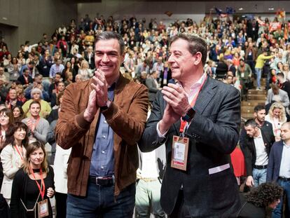 Sánchez y Besteiro, esta mañana en el cónclave socialista celebrado en A Coruña.