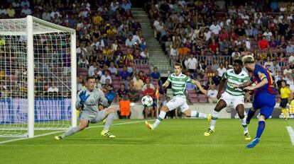 Messi anota ante el Celtic por la Champions.