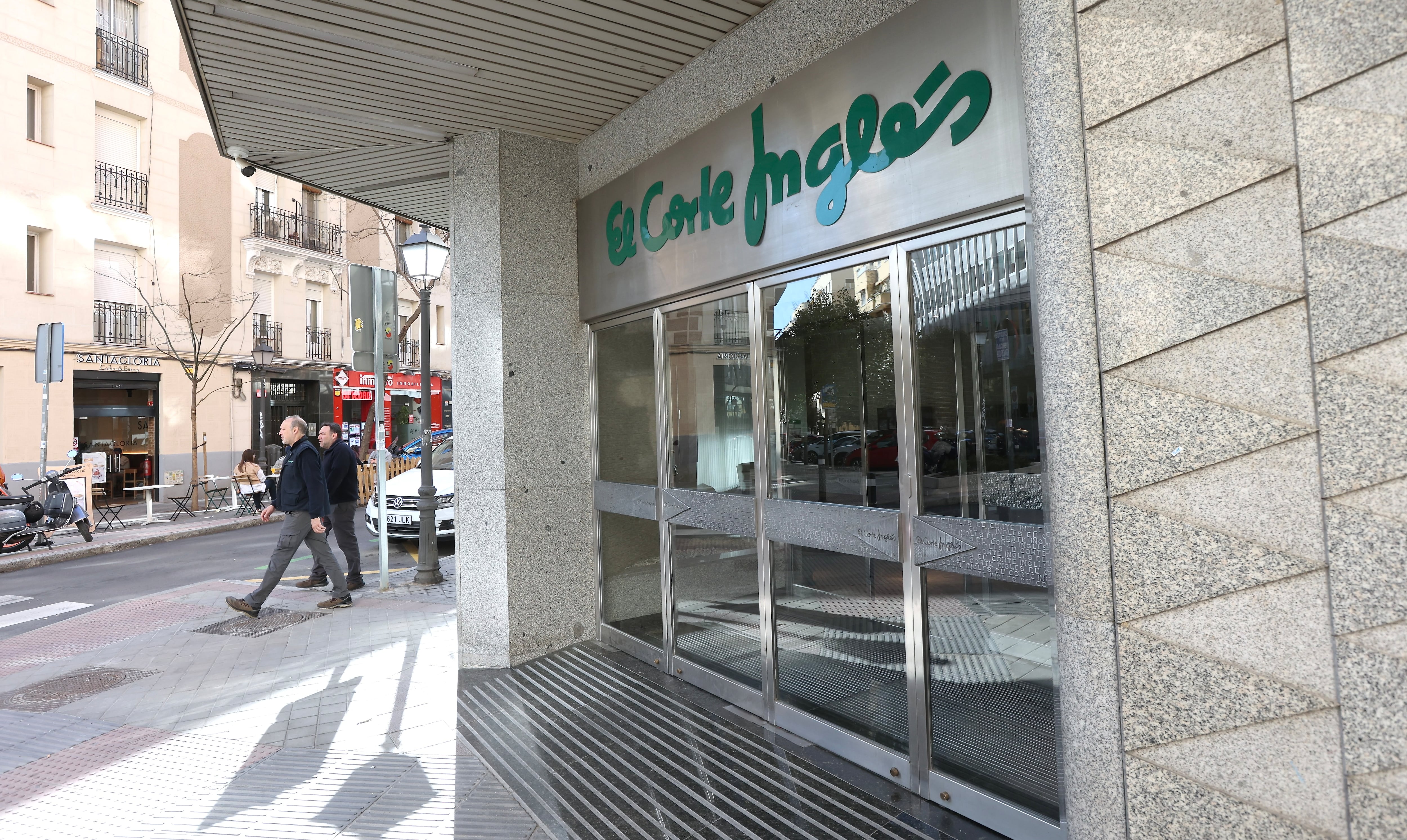 El Corte Inglés añade los aranceles y el aumento del “activismo global” a la lista de riesgos de su actividad