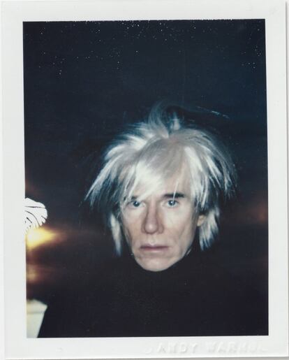 Autorretrato con peluca, 1986.
