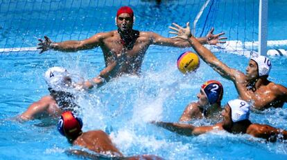 La selecci&oacute;n espa&ntilde;ola en un partido ante EEUU en el Mundial 2013.