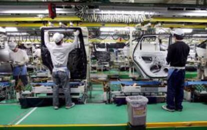 La producción brasileña de automóviles, utilitarios, camiones y autobuses en enero, sin embargo, creció en un 2,9 % en la comparación con diciembre de 2013, según los datos de la Asociación Nacional de Fabricantes de Vehículos Automotores (Anfavea). EFE/Archivo