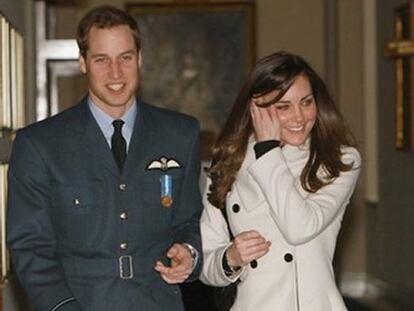 La novia del príncipe Guillermo, Kate Middleton, sólo tiene un problema para su integración completa familia real británica: su alergia a los caballos. Parece ser que la joven, según <i>The Sunday Telegraph</i>, no puede permanecer cerca de estos animales por lo que ha decidido buscar una respuesta médica.