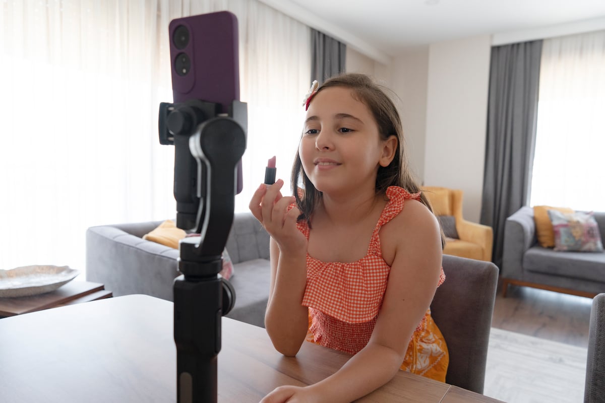 Niños ‘influencers’, los olvidados de las leyes de protección de la infancia en Internet