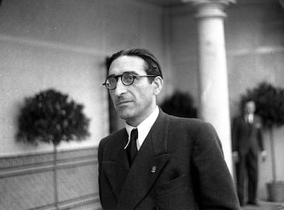 Rafael Sánchez Mazas, a su llegada a un Consejo de Ministros.