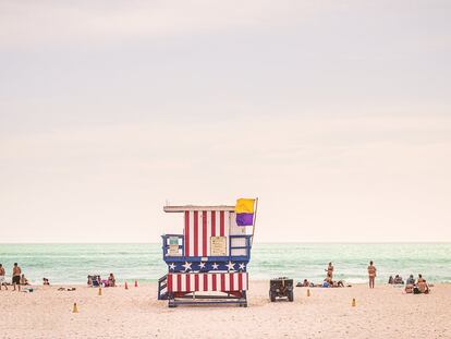 Es el arenal que más menciones en las redes sociales tiene según los datos de Bounce. El paisaje de esta playa de <a href="https://elviajero.elpais.com/elviajero/2020/01/16/actualidad/1579171374_891704.html" target="">la ciudad de Florida</a>, de unos 13 kilómetros de largo, está protagonizado principalmente por cuerpos morenos y esculturales y sus vistosas casetas de los socorristas.